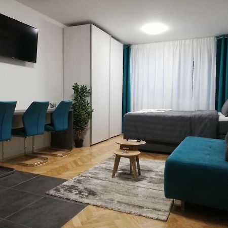 Apartments Ali Zagabria Esterno foto