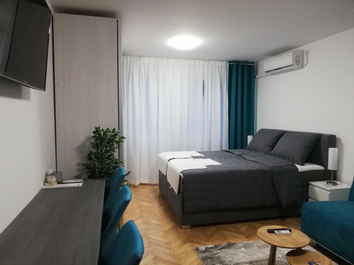 Apartments Ali Zagabria Esterno foto